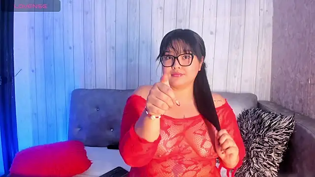 DianaGom online show from 12/18/25, 12:44