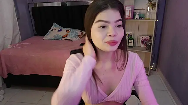 Snapshot of sweet_c4ndy chatting on 10/15/25, 02:39 sweet c4ndy online show from 10/15/25, 02:39