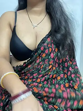 Snapshot of jhanvi_boo chatting on 07/11/26, 09:34 jhanvi boo online show from 07/11/26, 09:34