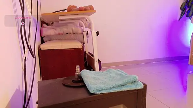 YuliethPetite online show from 07/13/26, 11:24