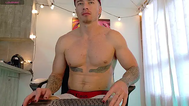 Ryannblue07 online show from 10/21/25, 08:53