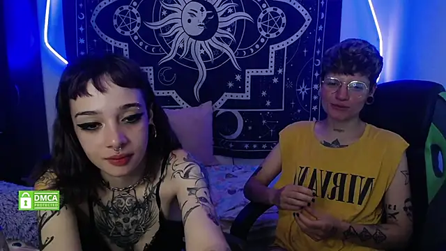 lovelockedlips online show from 03/16/25, 09:49