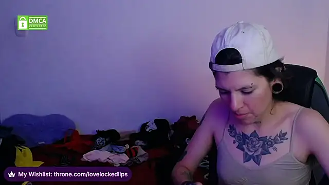 lovelockedlips online show from 04/02/26, 02:53