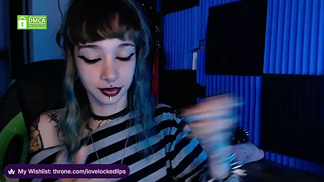 lovelockedlips online show from 05/22/26, 04:01
