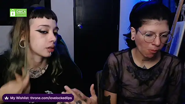 lovelockedlips online show from 06/22/26, 07:22