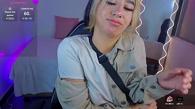 Malory tay1 online show from 10/10/25, 07:02