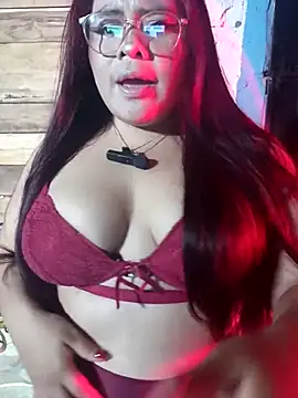 Trilyn25 online show from 10/16/25, 02:01