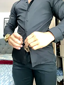 Maximiliano ford online show from 09/17/25, 10:39