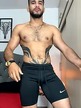 Maximiliano ford online show from 11/06/25, 10:27