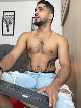 Maximiliano ford online show from 02/17/26, 04:35