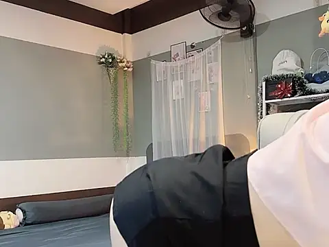 Nabiii6868 online show from 03/17/26, 06:22