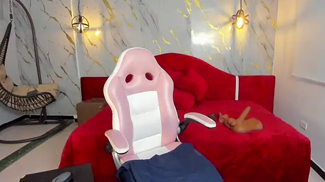 loress ass mature online show from 02/17/26, 07:20