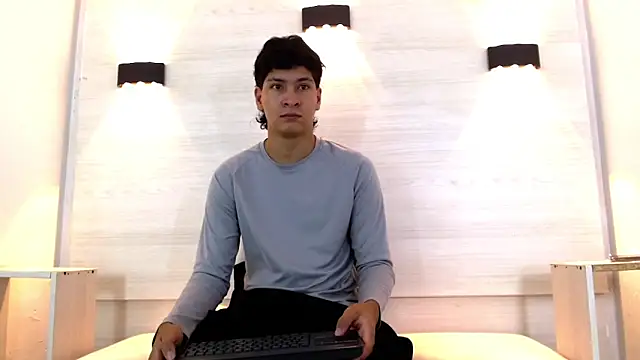 Jhojan twink online show from 12/03/25, 02:04