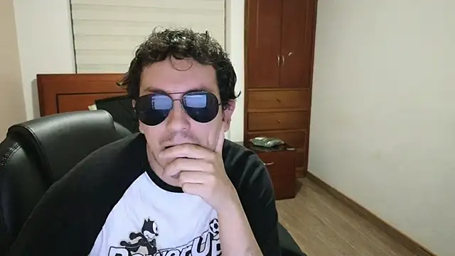 hardaftercum online show from 03/18/25, 07:19