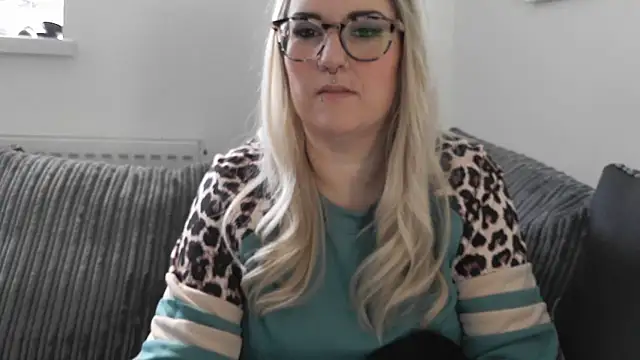 Sizzling Indie36 online show from 11/25/25, 12:27