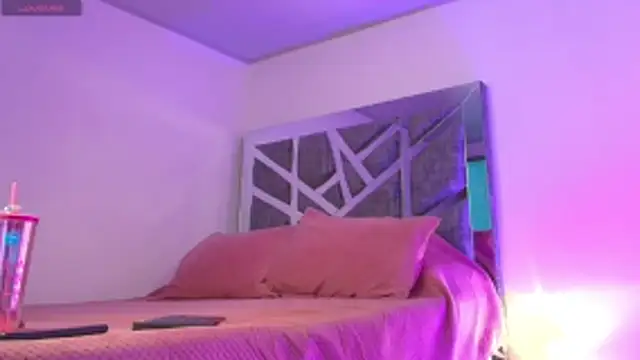 Meghann sweet1993 online show from 02/20/26, 06:26