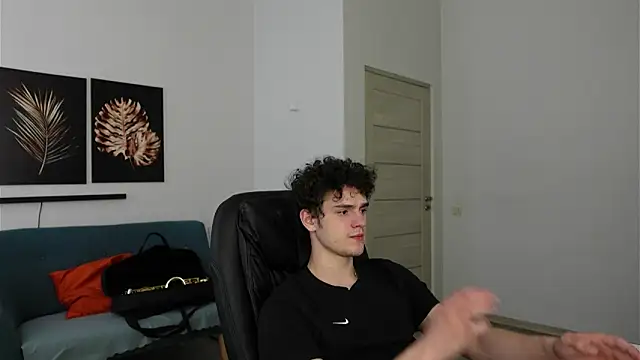 Brad Holloway online show from 04/05/26, 02:03