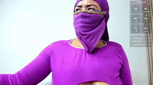 Layla arabelle online show from 03/22/25, 01:22