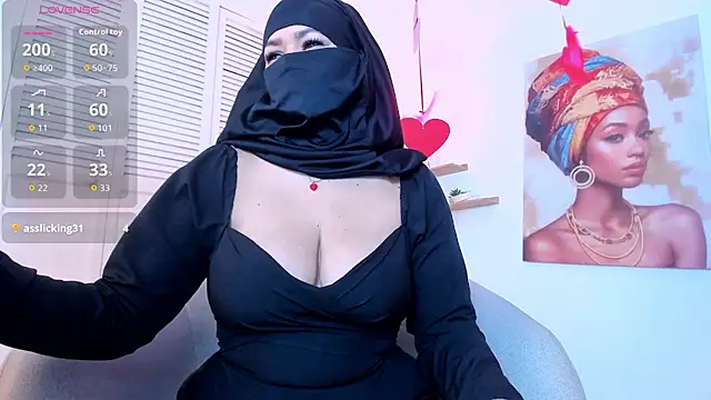 Layla arabelle online show from 02/15/26, 07:32