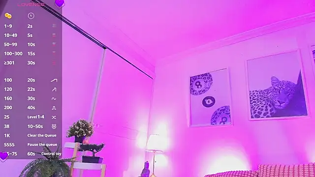 Valen ross  online show from 02/05/26, 09:19