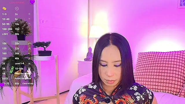 Valen ross  online show from 02/12/26, 09:43