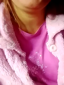 Maya-Moon online show from 01/14/26, 02:39