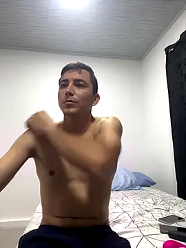 pareja curiosa19 online show from 10/21/25, 02:01