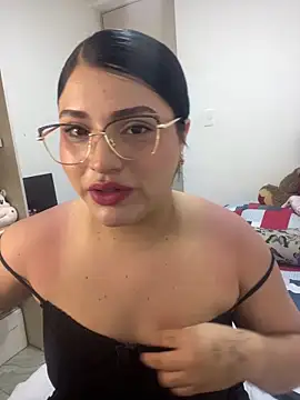 pareja curiosa19 online show from 04/20/26, 11:39