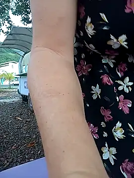 emiliemilf online show from 03/06/26, 05:20