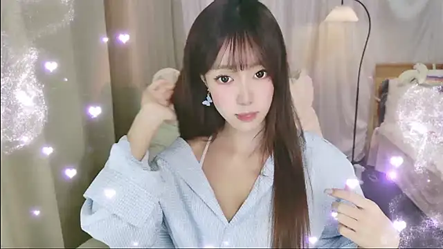 Snapshot of tiantianquandawang chatting on 09/22/25, 09:33 tiantianquandawang online show from 09/22/25, 09:33