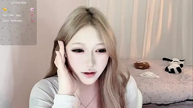 -monica-tina- online show from 09/15/25, 12:43