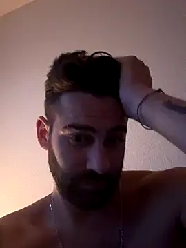 Snapshot of Devideeeff chatting on 11/01/25, 03:58 Devideeeff online show from 11/01/25, 03:58