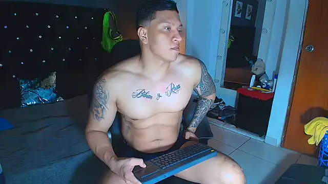 ethan dalton  online show from 11/26/25, 02:56