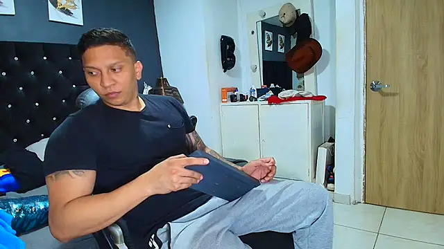 ethan dalton  online show from 03/26/26, 03:23