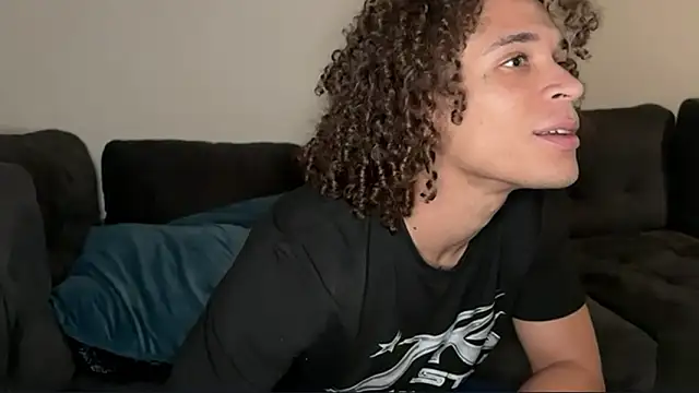 Snapshot of shurthingx chatting on 03/16/26, 07:23 shurthingx online show from 03/16/26, 07:23