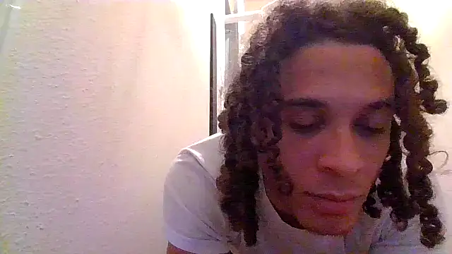 Snapshot of shurthingx chatting on 06/10/26, 11:20 shurthingx online show from 06/10/26, 11:20