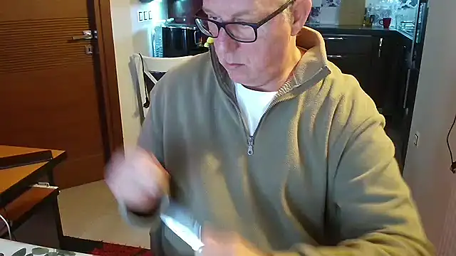 JamesBauer online show from 02/03/26, 06:40