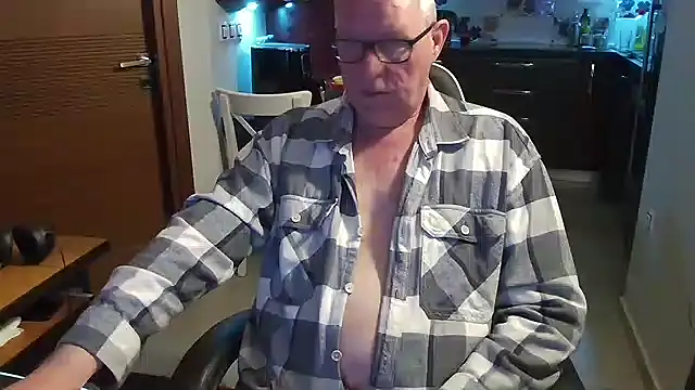 JamesBauer online show from 02/25/26, 05:06