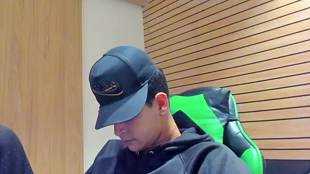 317894 online show from 03/23/26, 04:49