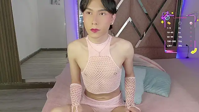 Ash Femboy online show from 10/02/25, 09:22