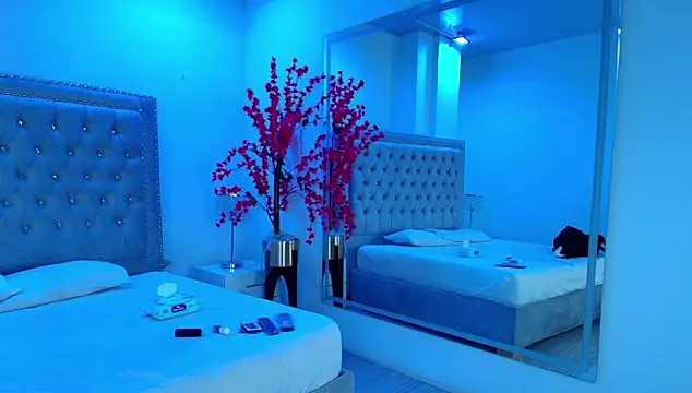 Lia adamsss online show from 05/22/26, 03:57