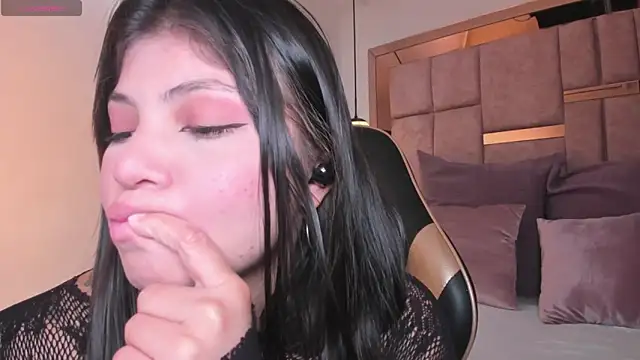 abby roux online show from 02/27/26, 04:45