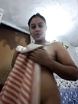 Snapshot of JENNIFERtamil chatting on 02/21/26, 08:26 JENNIFERtamil online show from 02/21/26, 08:26