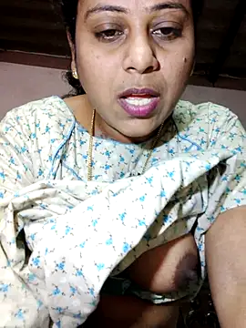 Snapshot of JENNIFERtamil chatting on 03/14/26, 07:36 JENNIFERtamil online show from 03/14/26, 07:36