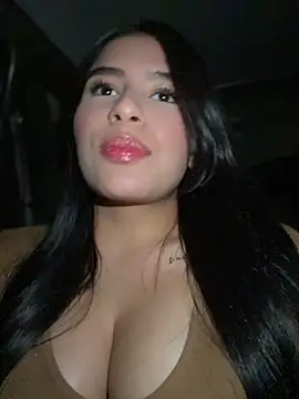 andrea gomes  online show from 04/09/26, 07:03