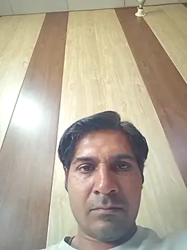 johnny8731 online show from 03/29/26, 05:07