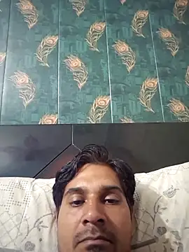 johnny8731 online show from 05/09/26, 06:13