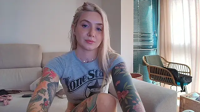 tattoobbgirl online show from 02/12/26, 04:13