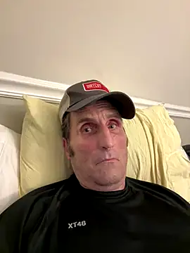 Snapshot of Bw3322 chatting on 10/05/25, 07:17 Bw3322 online show from 10/05/25, 07:17