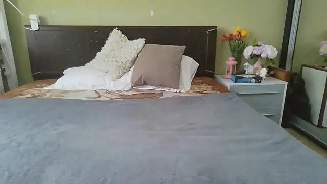 Angelika Ann online show from 04/20/26, 07:55